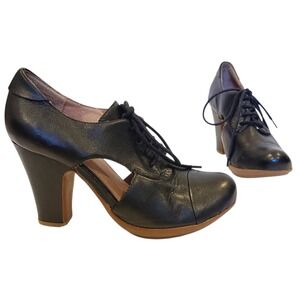 Miz Mooz Hollis Black Leather Lace Up Oxford Cutout Heels Shoes Size 8 Academia